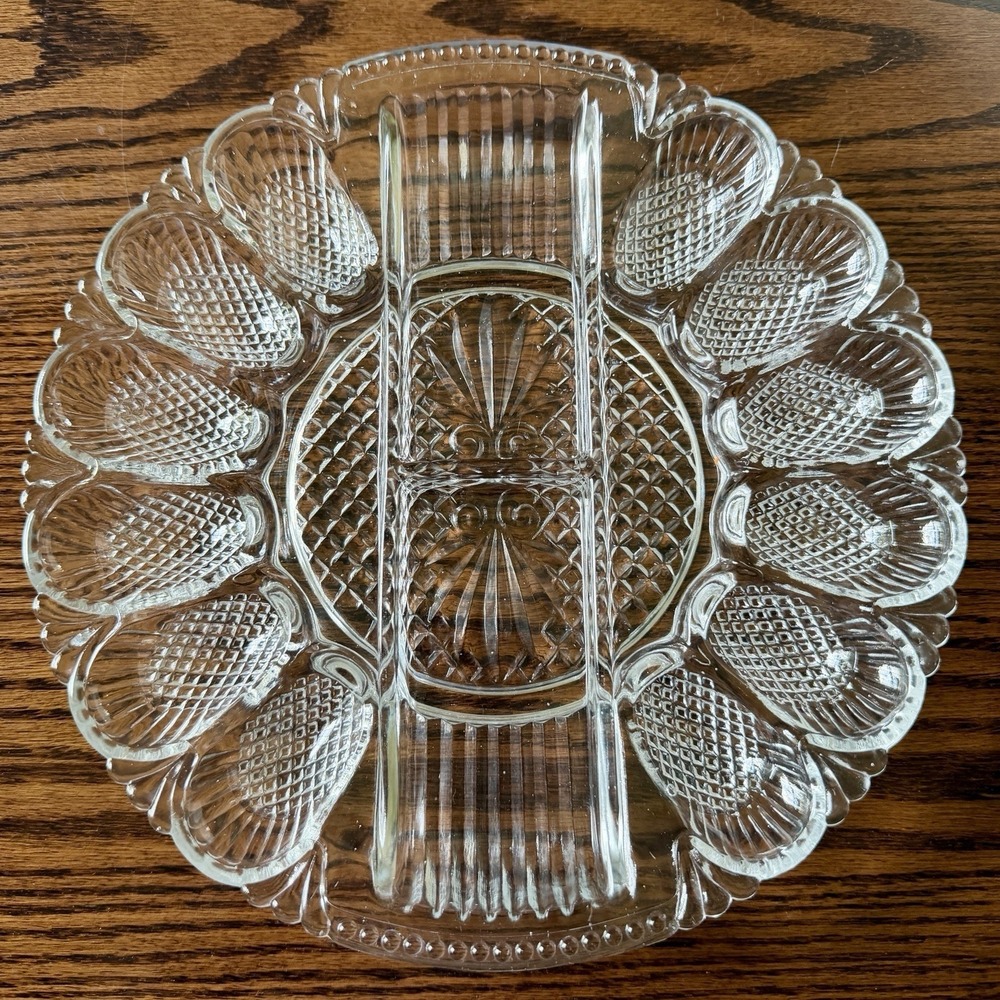 Vintage L.E. Smith Deviled Egg Plate Platter Relish Tray Glass Diamond Design.
